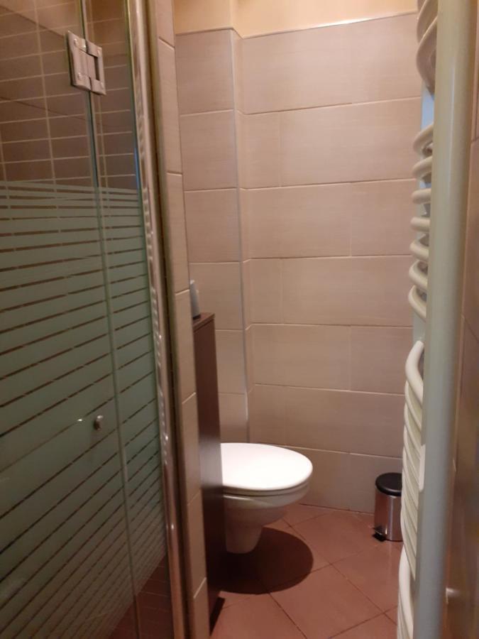Mónika Apartman  Tapolca Exterior foto